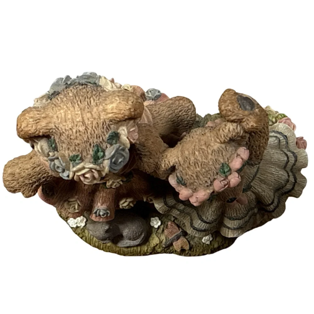 Vintage Young’s Berry Hill Bears Spring Encore 1997 Dancing Bears Figurine